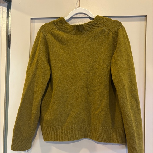 Banana Republic Avocado Green Cardigan Sweater - Picture 2 of 3